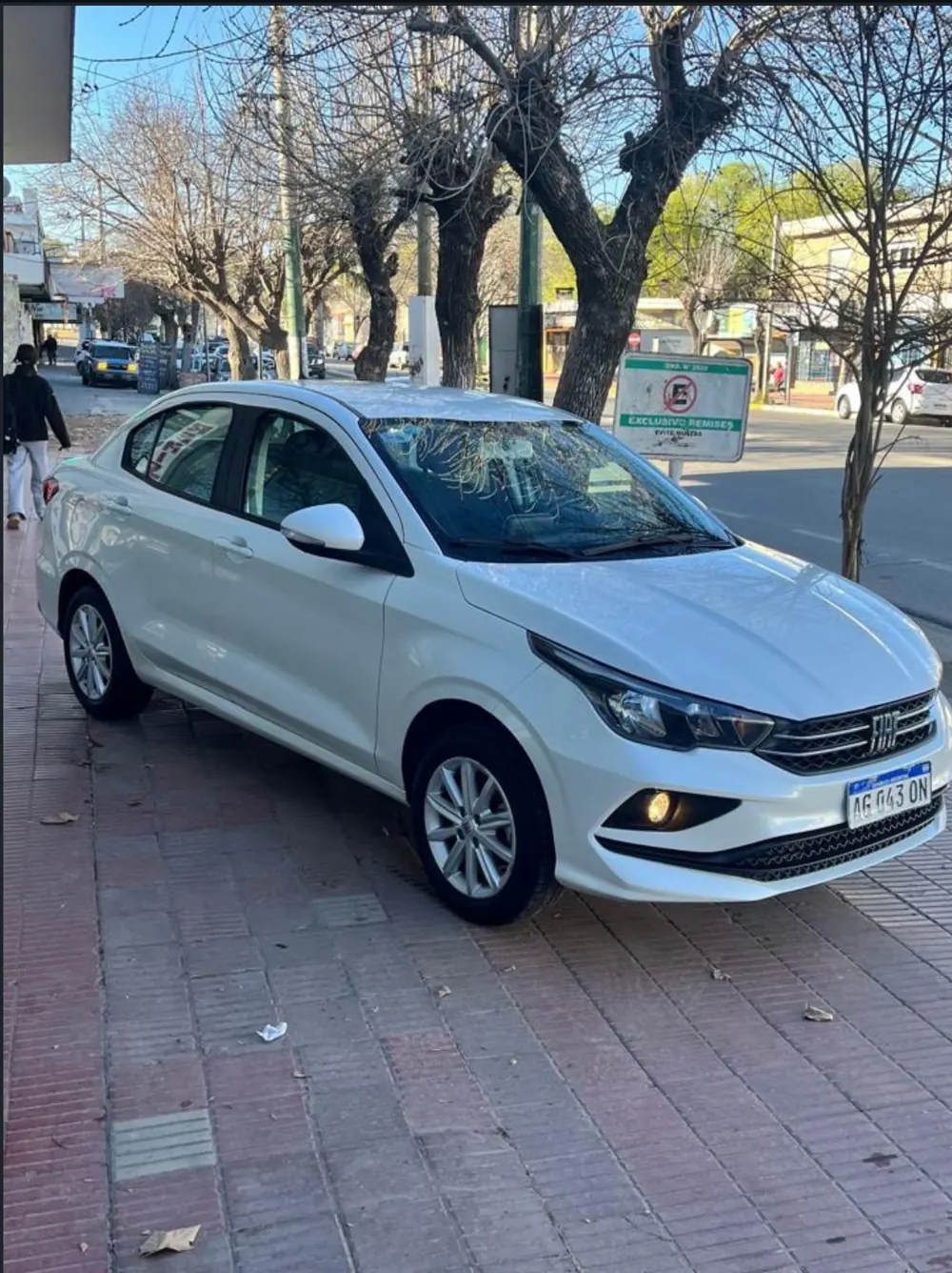 Fiat Cronos 2023 blanco, seminuevo